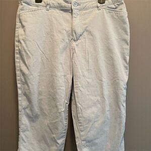 *3/$15 St. John's Bay Women's Capri Pants Size 14 Blue Mid-Rise Casual Spring